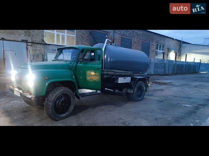 Цистерна ГАЗ 53 1977 в Києві