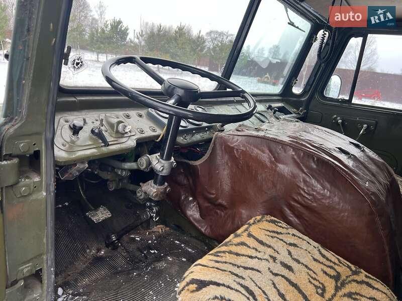 Грузопассажирский фургон ГАЗ 66 1984 в Луцке