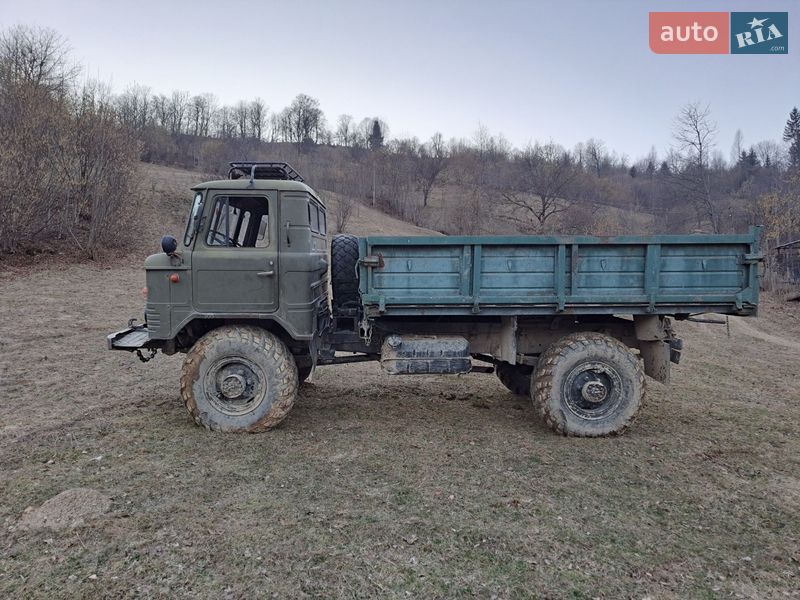 Самосвал ГАЗ 66 1990 в Рахове