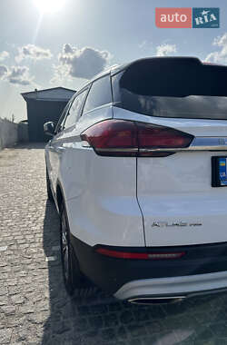 Позашляховик / Кросовер Geely Atlas Pro 2022 в 