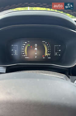 Позашляховик / Кросовер Geely Atlas Pro 2022 в 