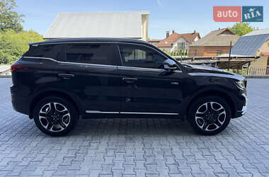 Внедорожник / Кроссовер Geely Atlas Pro 2022 в 