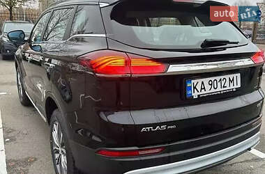 Позашляховик / Кросовер Geely Atlas Pro 2022 в 