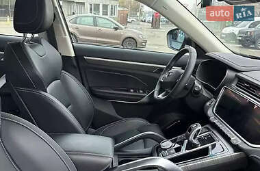 Внедорожник / Кроссовер Geely Atlas Pro 2022 в 