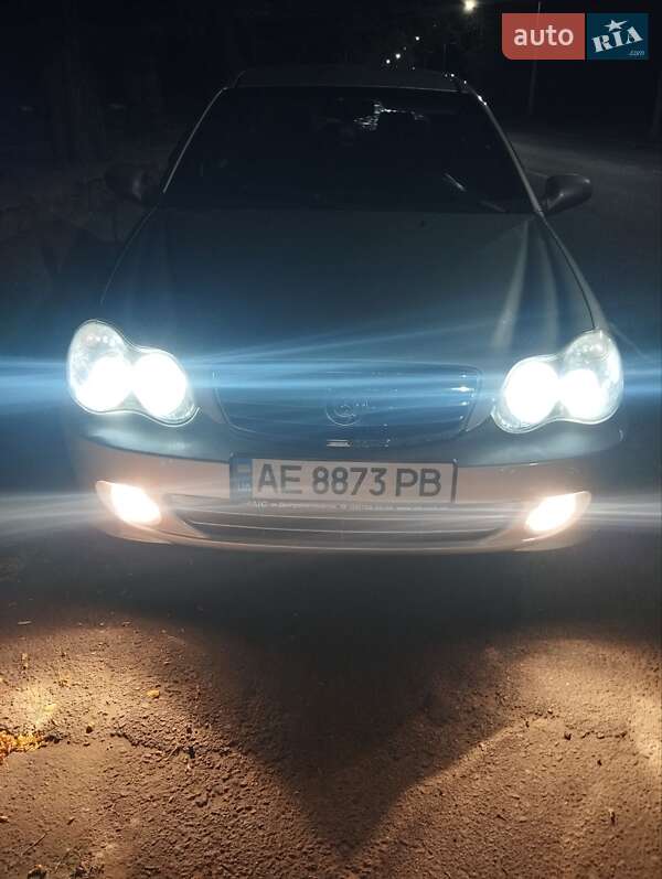 Седан Geely CK-2 2011 в Днепре