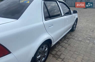 Седан Geely CK-2 2011 в  фото 4 Седан Geely CK-2 2011 в