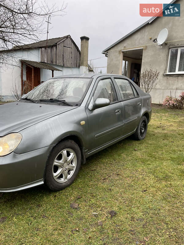 Седан Geely CK-2 2009 в Мостиске