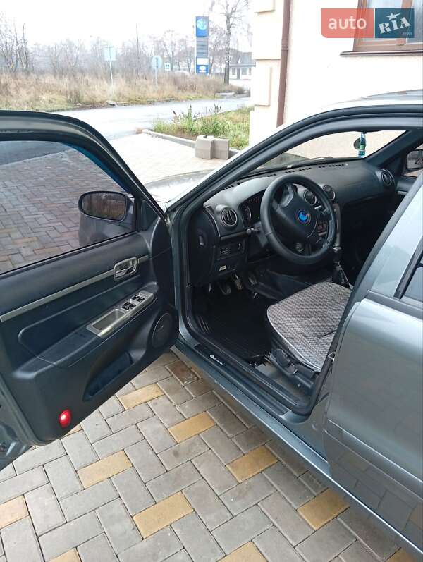 Седан Geely CK-2 2009 в Гайсине