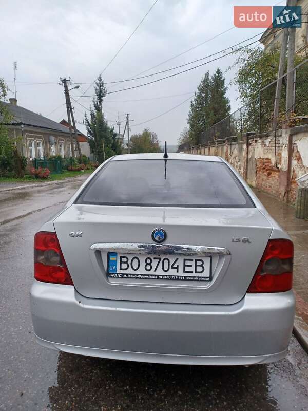 Седан Geely CK 2011 в Монастириській