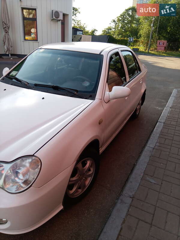 Седан Geely CK 2011 в 