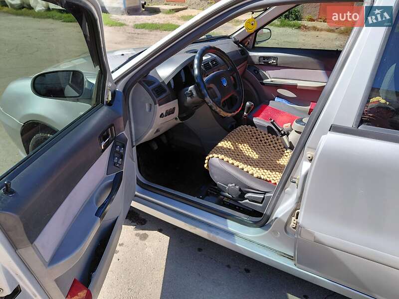 Седан Geely CK 2008 в Умані