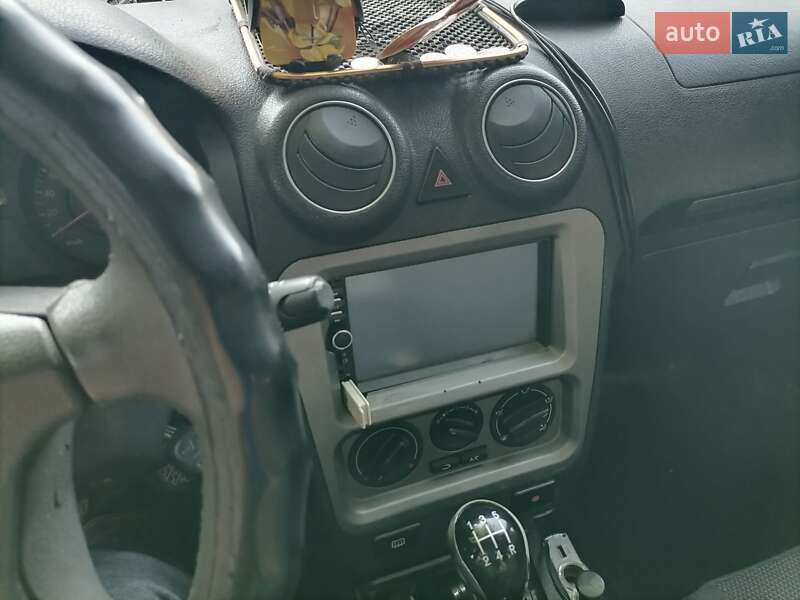 Седан Geely CK 2013 в Сарате