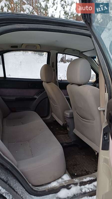 Седан Geely CK 2008 в Дубровице