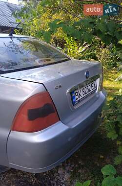 Седан Geely CK 2009 в Дубні