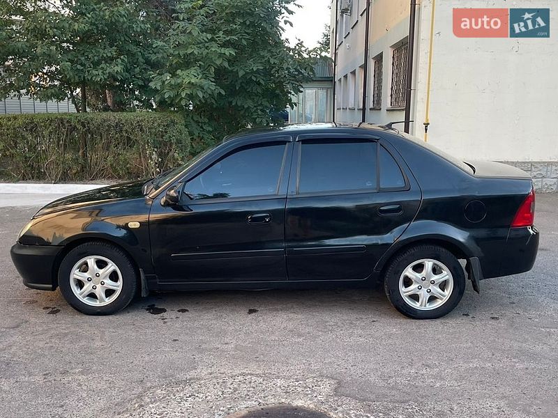 Седан Geely CK 2008 в Радивиліві