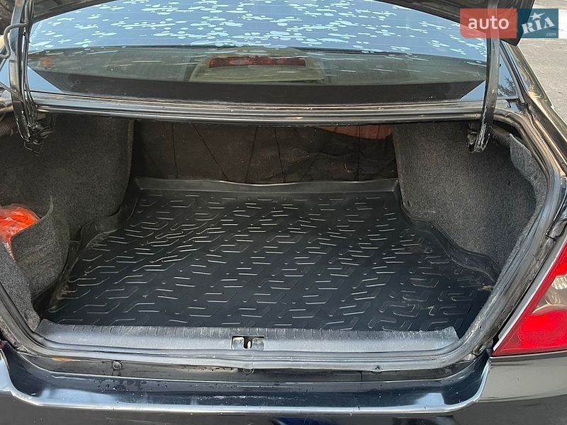 Седан Geely CK 2008 в Радивиліві