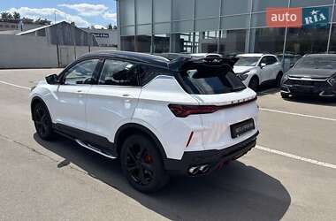 Позашляховик / Кросовер Geely Coolray 2023 в 