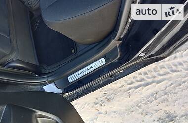 Седан Geely Emgrand 7 (EC7) 2013 в 