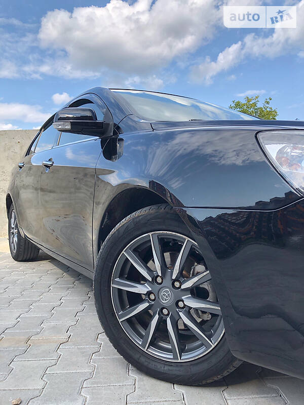 Седан Geely Emgrand 7 (EC7) 2012 в Тернополі