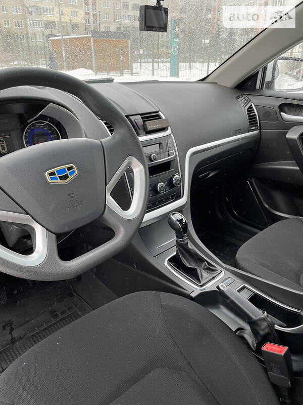 Седан Geely Emgrand 7 (EC7) 2018 в Львове