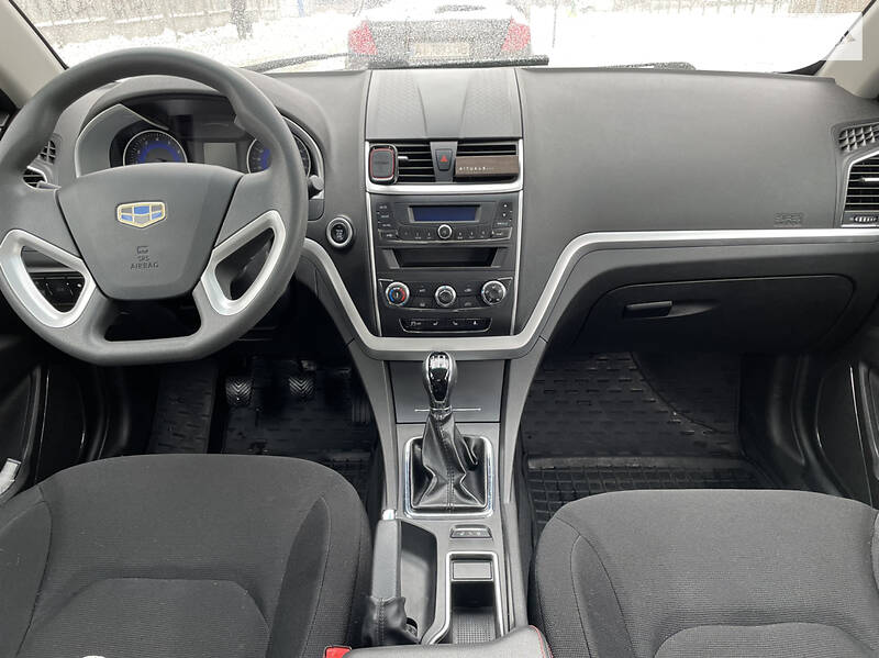 Седан Geely Emgrand 7 (EC7) 2018 в Львове