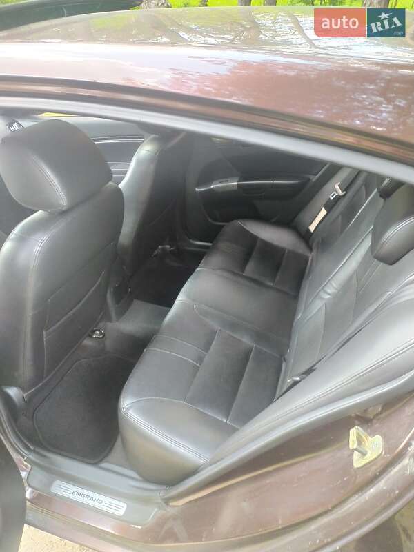 Седан Geely Emgrand 7 (EC7) 2013 в Дніпрі