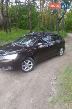 Седан Geely Emgrand 7 (EC7) 2013 в Дніпрі