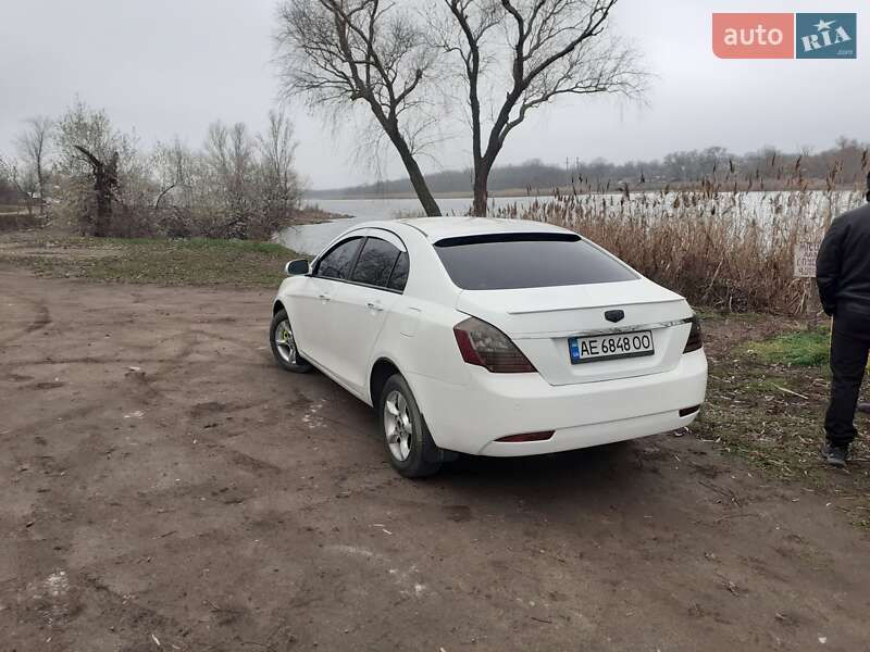 Седан Geely Emgrand 7 (EC7) 2011 в Днепре