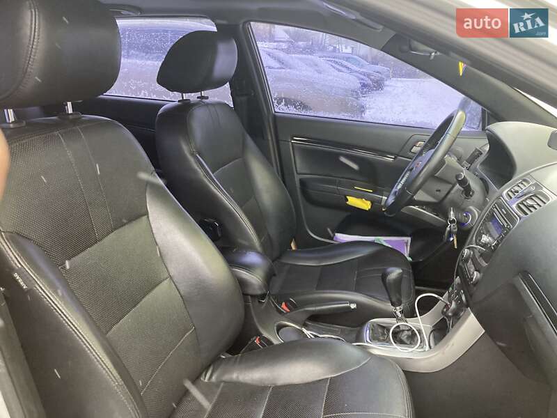 Хетчбек Geely Emgrand 7 (EC7) 2013 в Києві