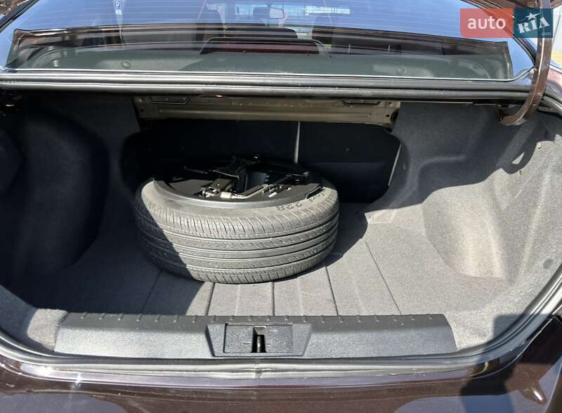 Седан Geely Emgrand 7 (EC7) 2011 в Голованівську