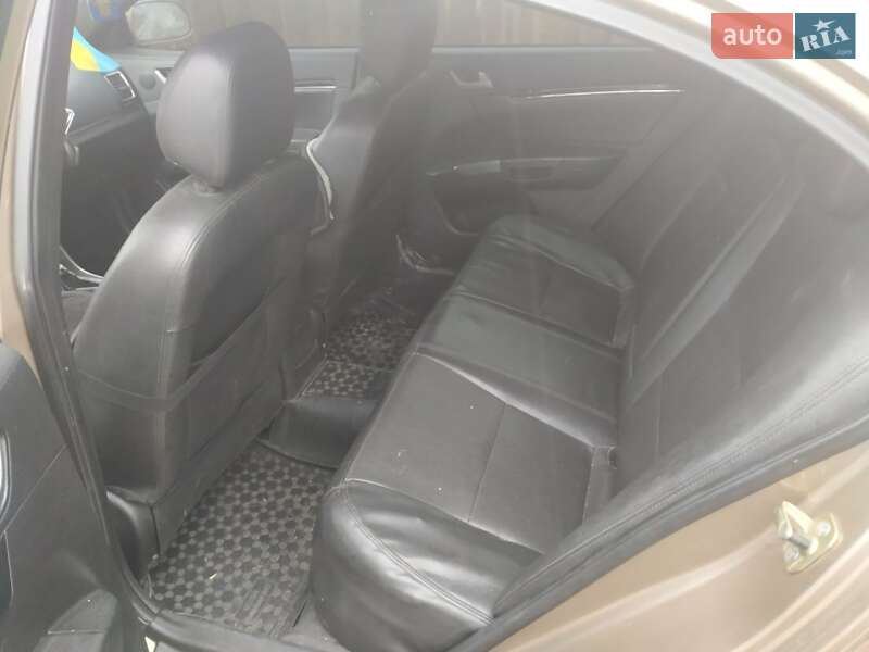 Седан Geely Emgrand 7 (EC7) 2013 в Звенигородке