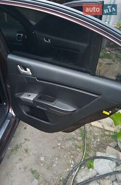 Седан Geely Emgrand 7 (EC7) 2014 в 