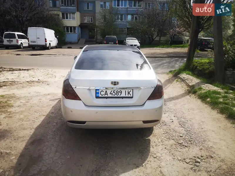 Седан Geely Emgrand 7 (EC7) 2013 в 