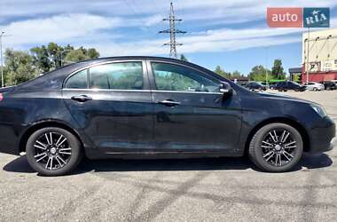 Седан Geely Emgrand 7 (EC7) 2014 в 
