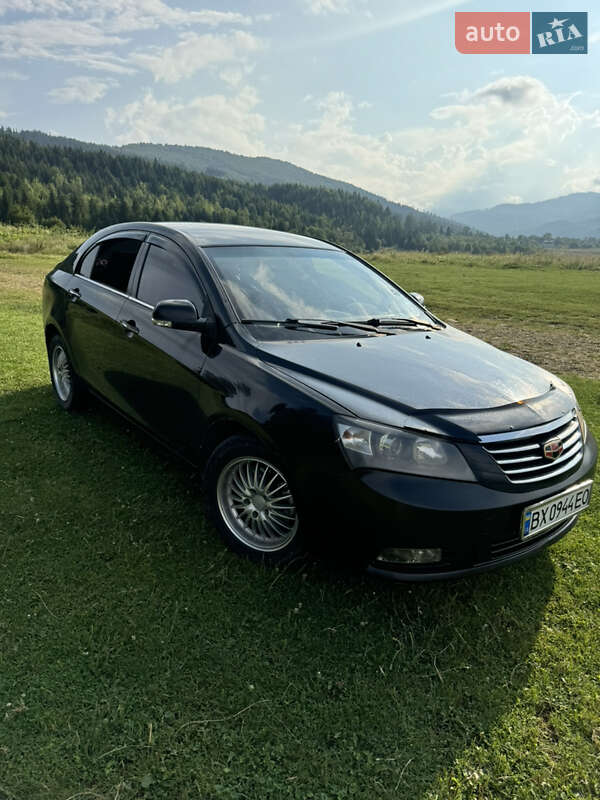Седан Geely Emgrand 7 (EC7) 2013 в Надворной