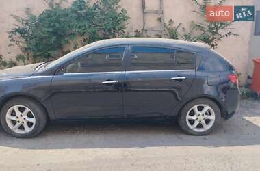 Хэтчбек Geely Emgrand 7 (EC7) 2013 в 