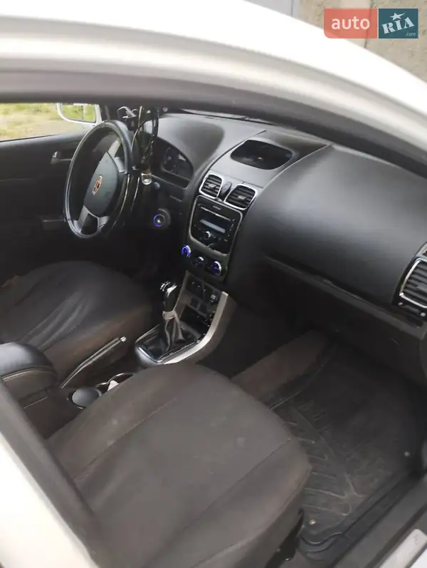 Седан Geely Emgrand 7 (EC7) 2013 в 