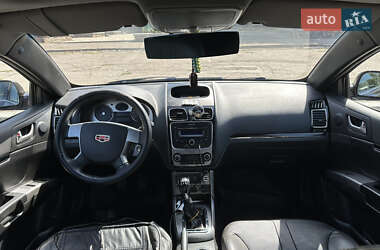 Хэтчбек Geely Emgrand 7 (EC7) 2014 в 
