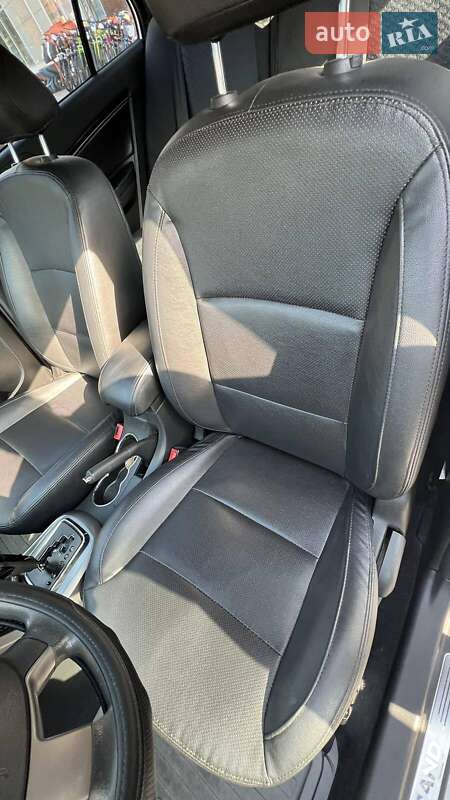 Седан Geely Emgrand 7 (EC7) 2013 в Херсоні