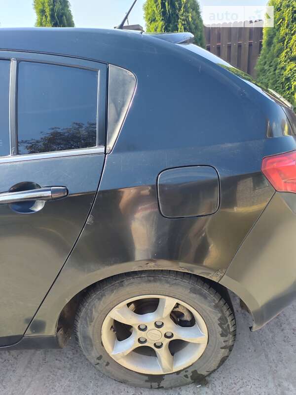 Хетчбек Geely Emgrand 7 (EC7) 2014 в Києві