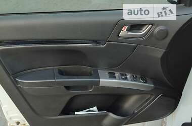 Седан Geely Emgrand 7 (EC7) 2012 в 