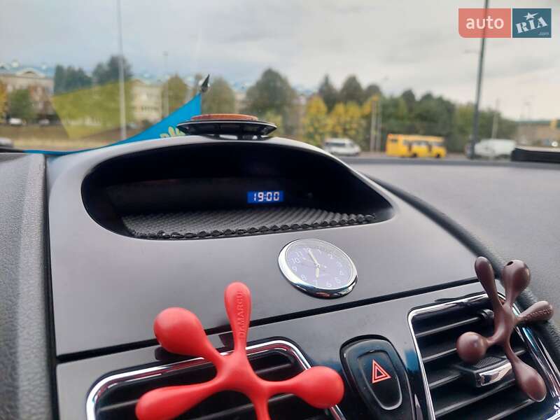 Седан Geely Emgrand 7 (EC7) 2013 в Львове