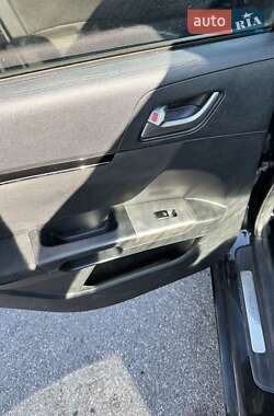 Седан Geely Emgrand 7 (EC7) 2013 в 