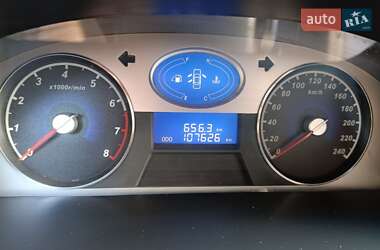 Хэтчбек Geely Emgrand 7 (EC7) 2012 в Мукачево