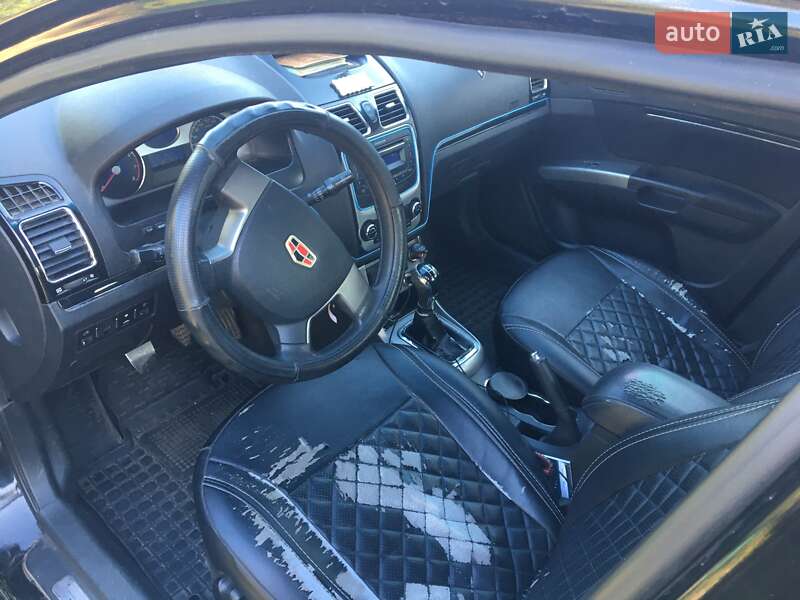Седан Geely Emgrand 7 (EC7) 2013 в Вознесенську