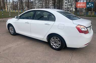 Седан Geely Emgrand 7 (EC7) 2015 в 
