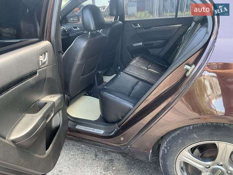 Седан Geely Emgrand 7 (EC7) 2012 в Миколаєві
