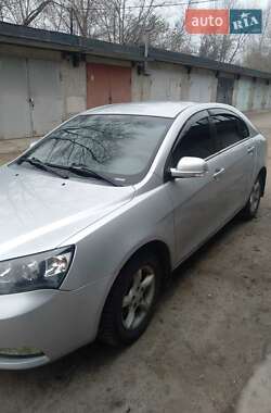 Седан Geely Emgrand 7 (EC7) 2013 в 