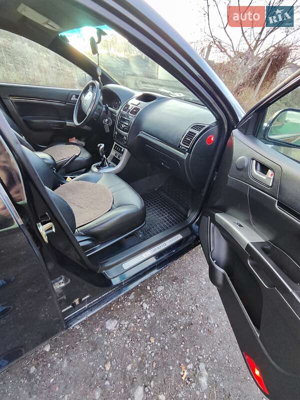 Хетчбек Geely Emgrand 7 (EC7) 2013 в Літині