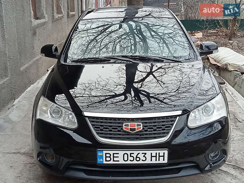 Хэтчбек Geely Emgrand 7 (EC7) 2012 в Николаеве